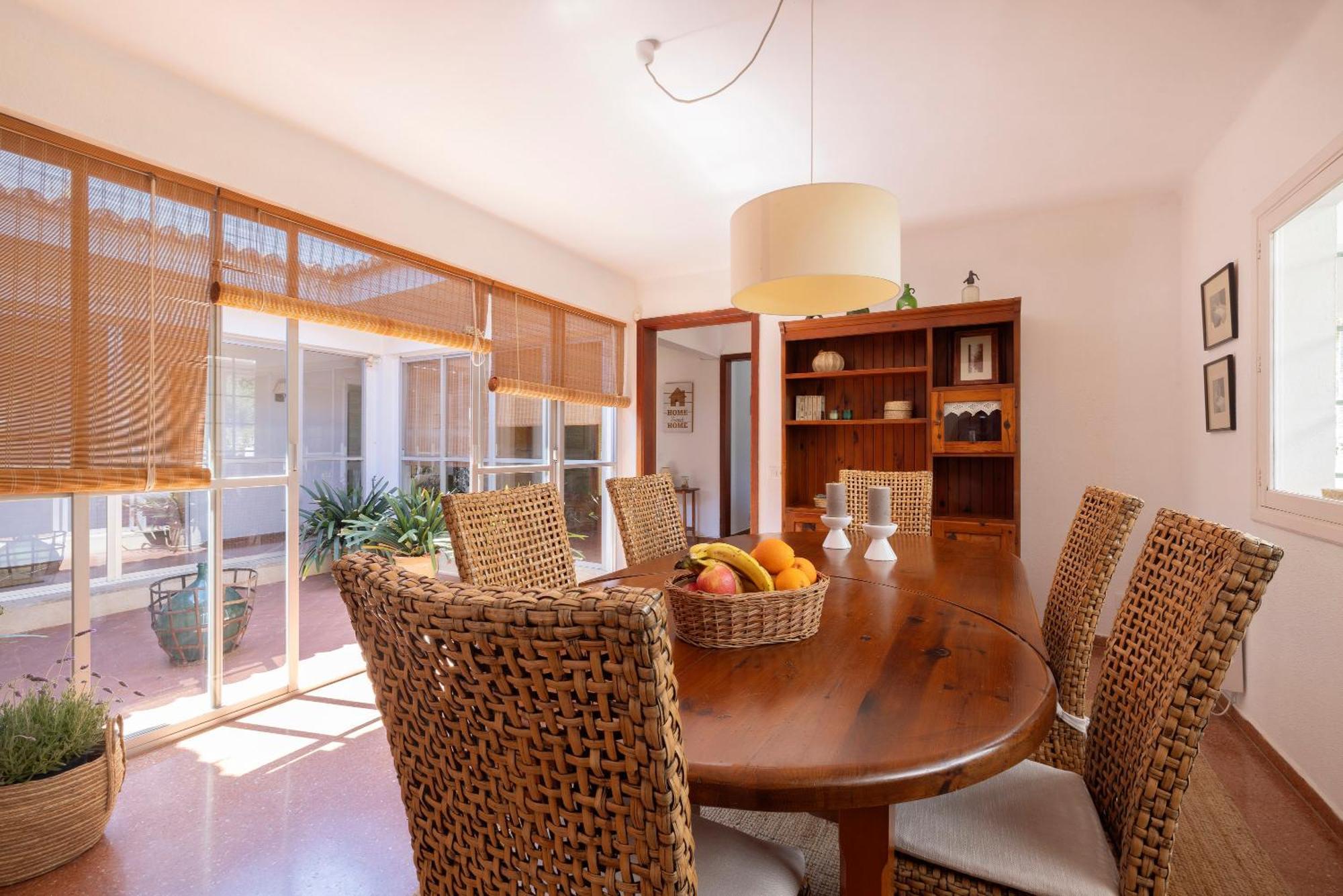 Ideal House For Two Families With Pool And Barbecue Plamanyola Esterno foto