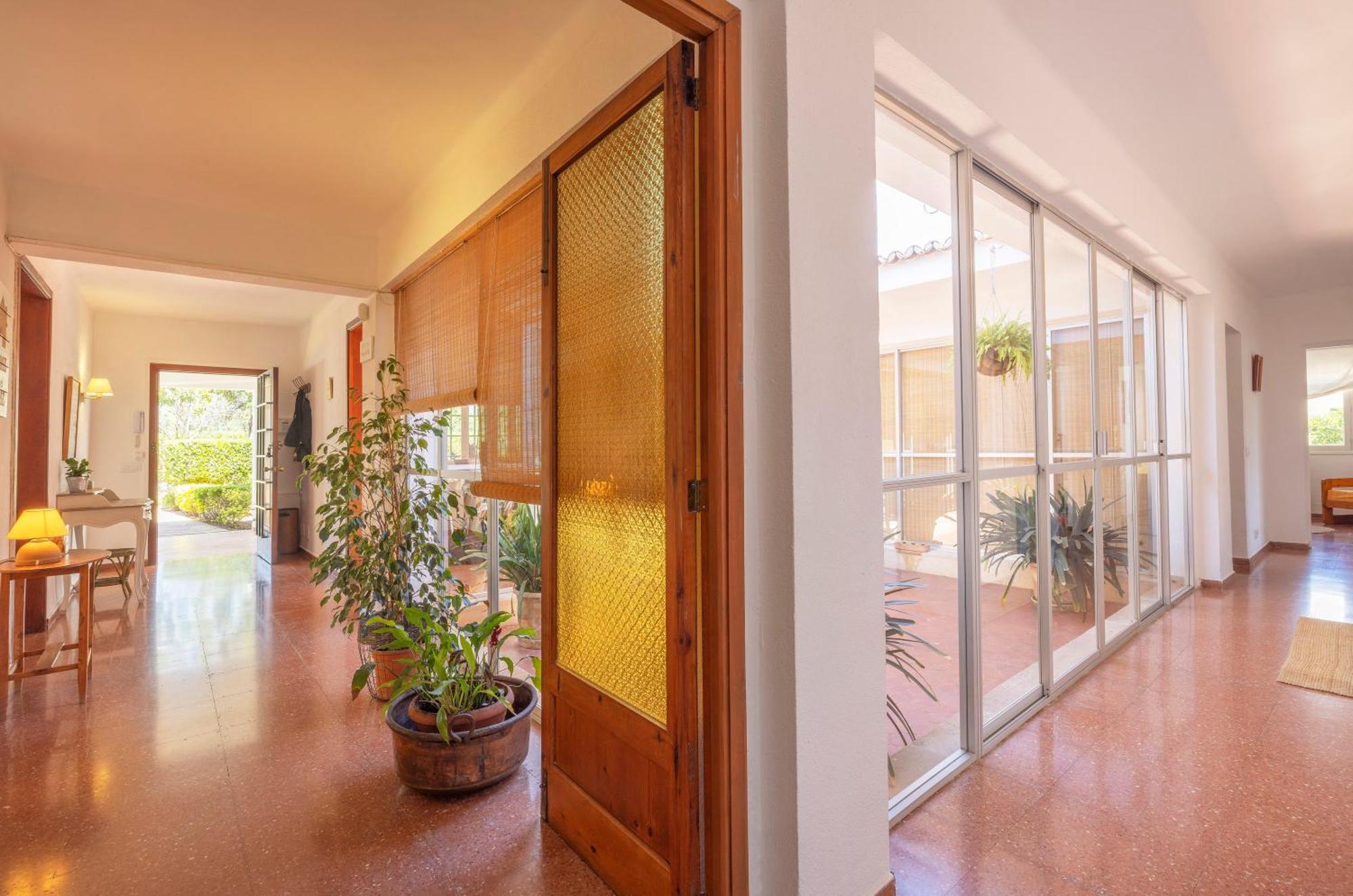 Ideal House For Two Families With Pool And Barbecue Plamanyola Esterno foto